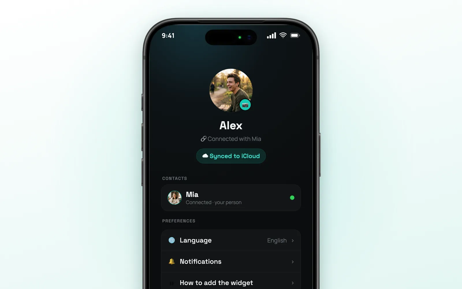 InstantWidget profile on iPhone showing iCloud sync and the connected contact with no account or password